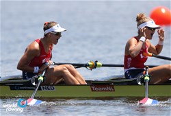 Lisa Bruijnincx (b), Jacobien Van Westreenen (s), Women's Double Sculls, Netherlands, 2019 World Rowing Junior Championships, Tokyo, Japan