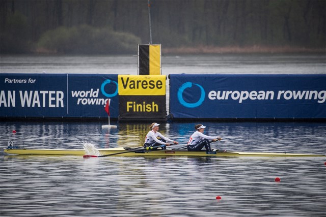 Ilse Kolkman (b), Jose Van Veen (s), Women's Pair, Netherlands, 2021 European Rowing Championships, Varese, Italy / Benedict Tufnell