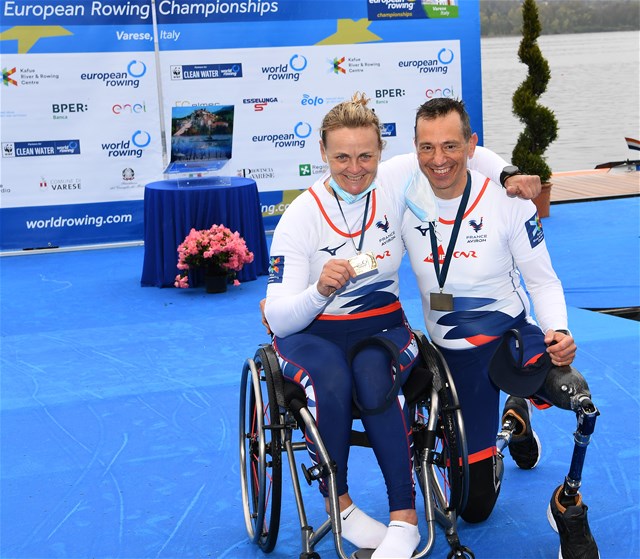 Perle Bouge (b), Christophe Lavigne (s), PR2 Mixed double sculls, France, 2021 European Rowing Championships, Varese, Italy / Detlev Seyb/MyRowingPhoto.com