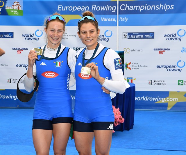 Valentina Rodini (b), Federica Cesarini (s), Lightweight Women's Double Sculls, Italy, 2021 European Rowing Championships, Varese, Italy / Detlev Seyb/MyRowingPhoto.com