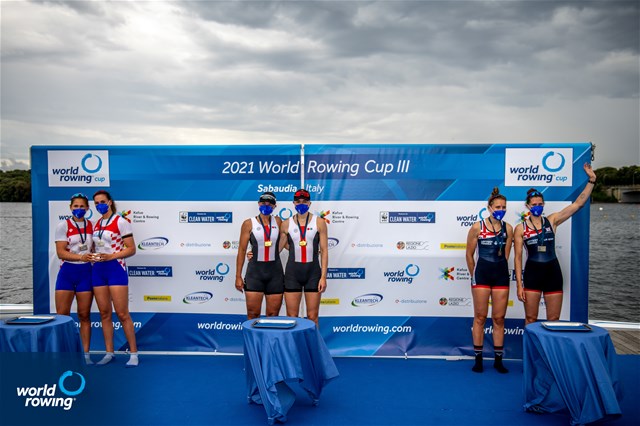 Hedvig Laerke Berg Rasmussen (b), Fie Udby Erichsen (s), Denmark, gold, Ivana Jurkovic (b), Josipa Jurkovic (s), Women's Pair, Croatia, silver, Susannah Susie Dear (b), Samantha Sam Redgrave (s), Great Britain, bronze, Women's Pair, 2021 World Rowing Cup III, Sabaudia, Italy / World Rowing/Benedict Tufnell