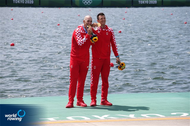 Martin Sinkovic (b), Valent Sinkovic (s), Men's Pair, Croatia, gold, 2020 Olympic Games Regatta, Tokyo, Japan / World Rowing/Igor Meijer