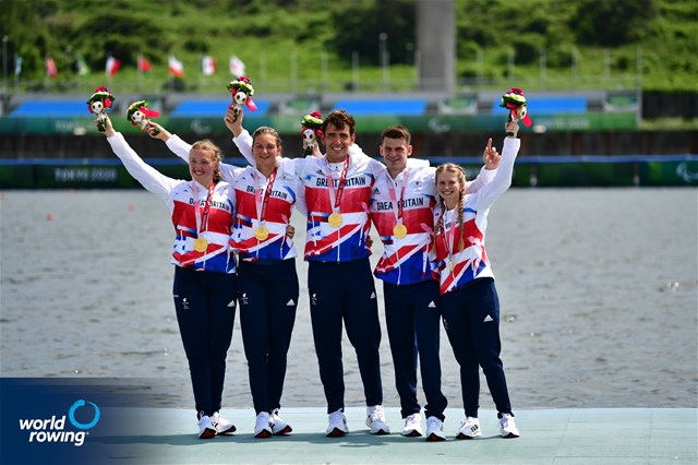 James Fox (b), Oliver Stanhope, Ellen Buttrick, Giedre Rakauskaite (s), Erin Kennedy (c), PR3 Mixed coxed four, Great Britain, Gold, 2020 Paralympic Games Regatta, Tokyo, Japan / World Rowing/Benedict Tufnell