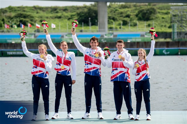 James Fox (b), Oliver Stanhope, Ellen Buttrick, Giedre Rakauskaite (s), Erin Kennedy (c), PR3 Mixed coxed four, Great Britain, 2020 Paralympic Games Regatta, Tokyo, Japan / World Rowing/Benedict Tufnell