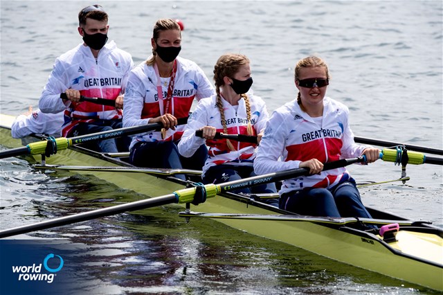 James Fox (b), Oliver Stanhope, Ellen Buttrick, Giedre Rakauskaite (s), Erin Kennedy (c), PR3 Mixed coxed four, Great Britain, 2020 Paralympic Games Regatta, Tokyo, Japan / World Rowing/Benedict Tufnell