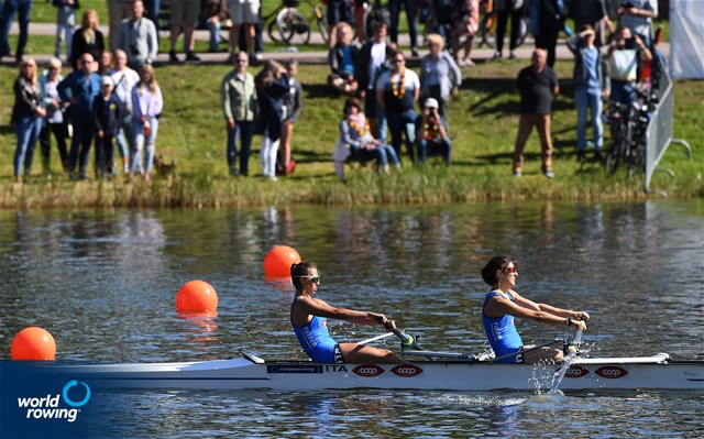 Maria Zerboni (b), Greta Parravicini (s), Lightweight Women's Pair, Italy, 2021 European Rowing Under 23 Championships, Kruszwica, Poland / Detlev Seyb/MyRowingPhoto.com