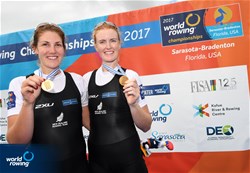 Grace Prendergast (b), Kerri Gowler (s), New Zealand, gold, Women's Pair, A-Final, 2017 World Rowing Championships, Sarasota-Bradenton, USA