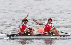 Zhiyu Liu (b), Liang Zhang (s), Men's Double Sculls, People's Republic of China, 2019 World Rowing Championships, Linz Ottensheim, Austria