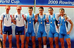Podium of the Ligntweight Men's Pair with France (l, silver) and two Italian crew (gold and bronze) at the 2009 Rowing World Cup in Lucerne, Switzerland.