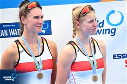 Katarina Tkachenko (b), Luisa Schade (s), Women's Pair, Germany, Bronze, 2022 World Rowing Under 19 & Under 23 Championships, Varese, Italy / Detlev Seyb/MyRowingPhoto.com