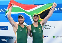 Damien Bonhage-Koen (b), Christopher Baxter (s), Men's Pair, South Africa, Gold, 2022 World Rowing Under 19 & Under 23 Championships, Varese, Italy / Detlev Seyb/MyRowingPhoto.com
