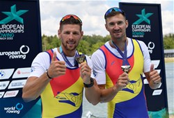 Marius Cozmiuc (b), Sergiu Bejan (s), Men's Pair, Romania, Gold, 2022 European Rowing Championships, Munich, Germany / Detlev Seyb/MyRowingPhoto.com