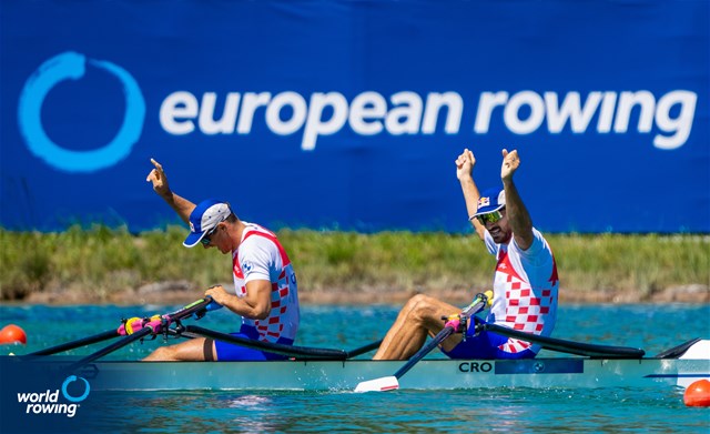 Martin Sinkovic (b), Valent Sinkovic (s), Men's Double Sculls, Croatia, 2022 European Rowing Championships, Munich, Germany / World Rowing/Benedict Tufnell