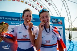 Emily Craig (b), Imogen Grant (s), Lightweight Women's Double Sculls, Great Britain, Gold, 2023 World Rowing Championships, Belgrade, Serbia © World Rowing/Benedict Tufnell