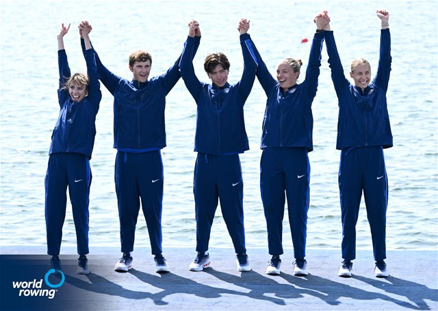 Skylar Dahl (b), Gemma Wollenschlaeger, Alex Flynn, Ben Washburne (s), Emelie Eldracher (c), PR3 Mixed Coxed Four, United States of America, Silver, 2024 Paralympic Games Regatta, Paris, France / © World Rowing / Detlev Seyb