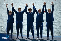 Skylar Dahl (b), Gemma Wollenschlaeger, Alex Flynn, Ben Washburne (s), Emelie Eldracher (c), PR3 Mixed Coxed Four, United States of America, Silver, 2024 Paralympic Games Rowing Regatta, Paris, France / © World Rowing / Benedict Tufnell