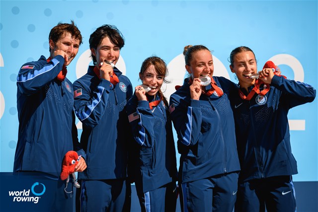 Skylar Dahl (b), Gemma Wollenschlaeger, Alex Flynn, Ben Washburne (s), Emelie Eldracher (c), PR3 Mixed Coxed Four, United States of America, Silver, 2024 Paralympic Games Rowing Regatta, Paris, France / © World Rowing / Benedict Tufnell