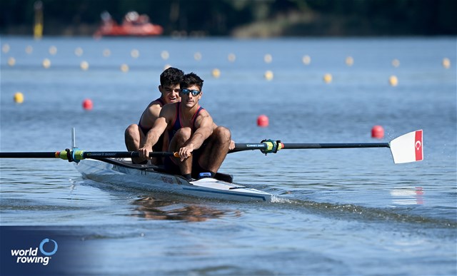 Muhammed Enes Kilic (b), Can Yuce (s), Under 19 Men's Pair, Turkiye, 2025 European Rowing Under 19 Championships, Kruszwica, Poland / © Detlev Seyb / MyRowingPhoto.com