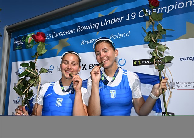 Nefeli Ntara (b), Eleni Diavati (s), Under 19 Women's Double Sculls, Greece, Gold, 2025 European Rowing Under 19 Championships, Kruszwica, Poland / © Detlev Seyb / MyRowingPhoto.com