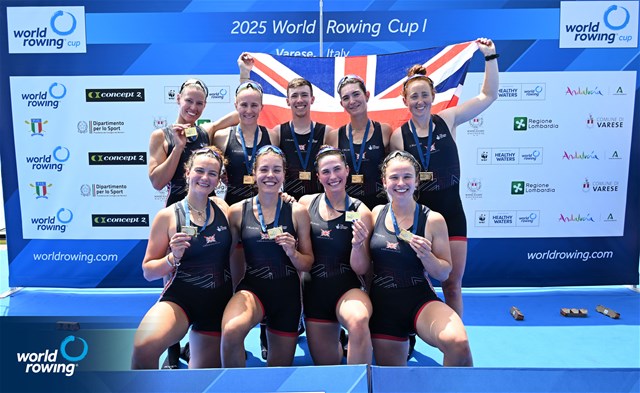 Eleanor Brinkhoff (b), Juliette Perry, Amelia Standing, Martha Birtles, Lauren Irwin, Eve Stewart, Heidi Long, Megan Slabbert (s), Jack Tottem (c), Great Britain, gold, Women's Eight, 2025 World Rowing Cup Varese - Varese, Italy / Detlev Seyb / MyRowingPhoto.com