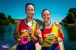 Maria Magadlena Rusu (b), Simona Radis (s), Women's Pair, Romania, Gold, 2025 World Rowing Cup Lucerne, Lucerne, Switzerland / © World Rowing / Benedict Tufnell