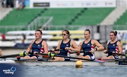 Onalar va ogillar bilan porno